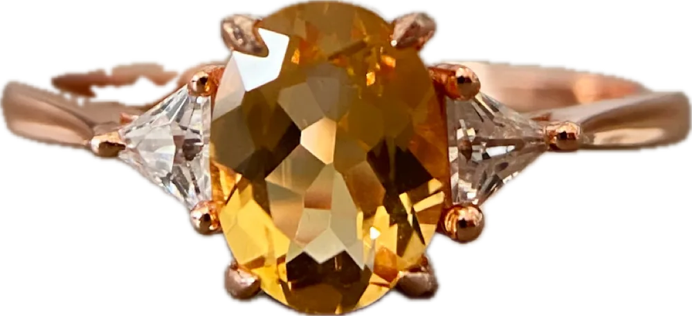 Anel em Ouro Amarelo 18k com Citrino Oval